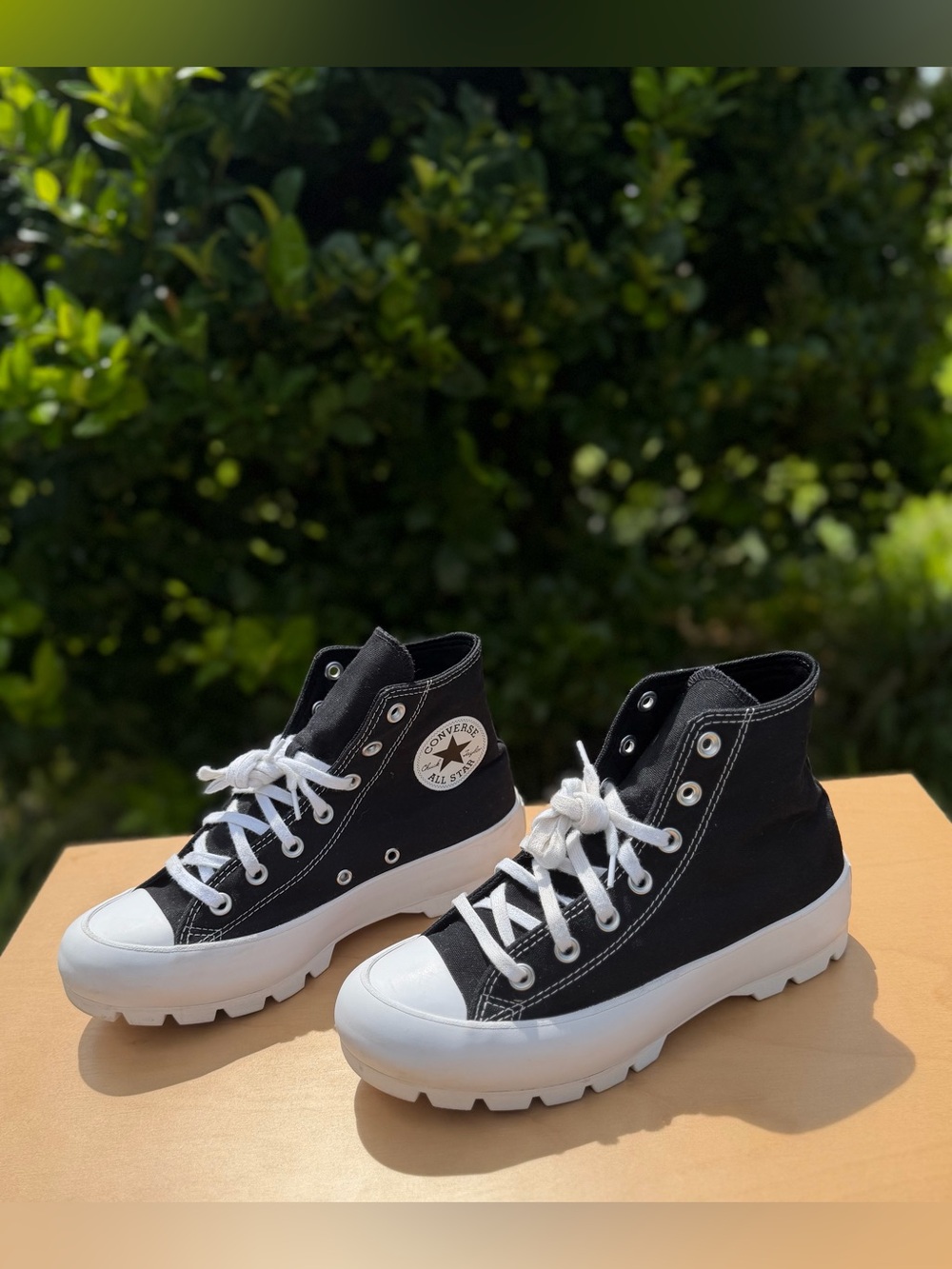 Converse Chuck Taylor All Star Lugged High Top Platform Sneakers Black White 8 - Picture 4 of 12